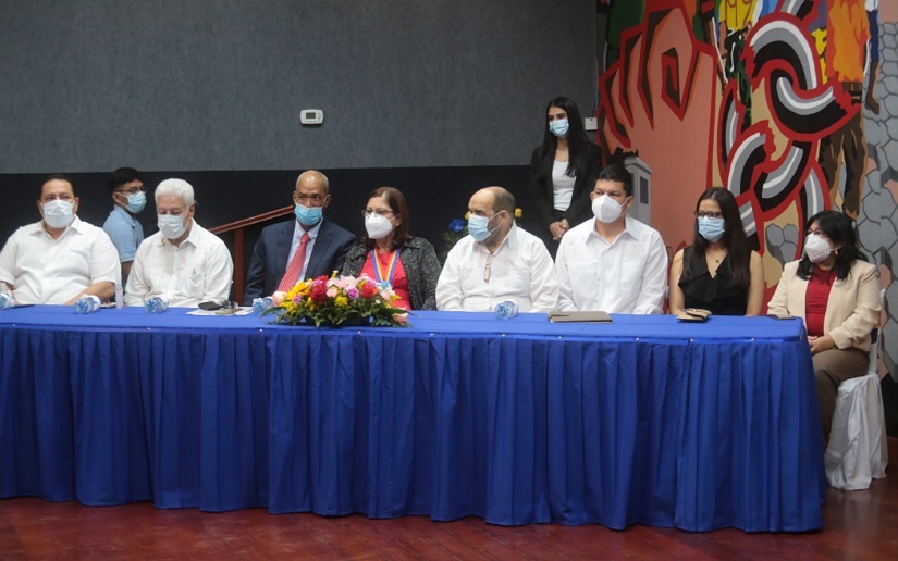 honoris-causa
